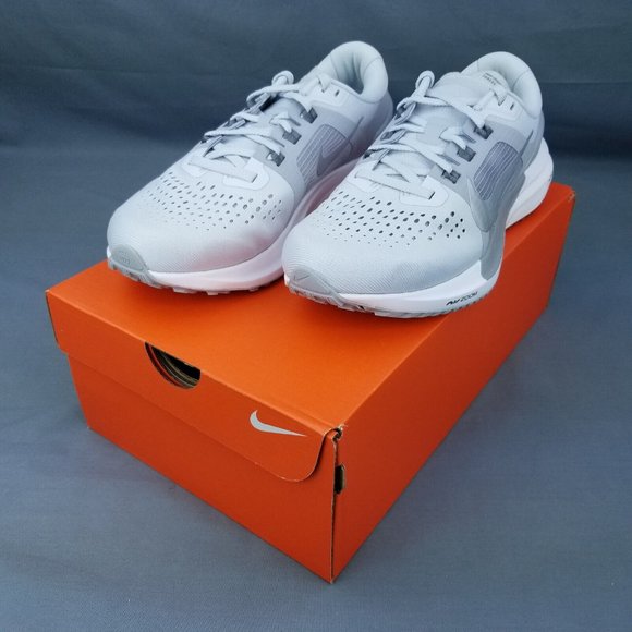 Nike Air Zoom Vomero 15 Women's Running Shoes CU1856 002 Gray White Sizes 6-10.5 - Picture 9 of 9
